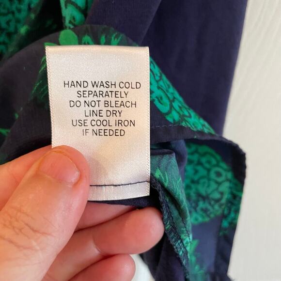 Market & Spruce Blouse  Keyhole Sleeveless Pineapple Tank Top Blue Green Sz Lg - Picture 13 of 14